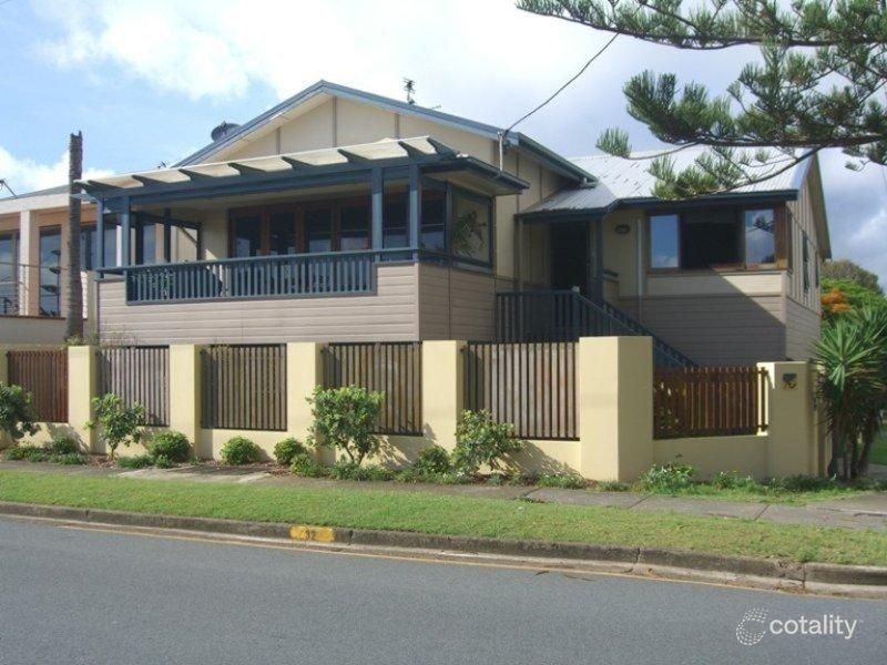 32 Pacific Pde, Bilinga, QLD 4225
