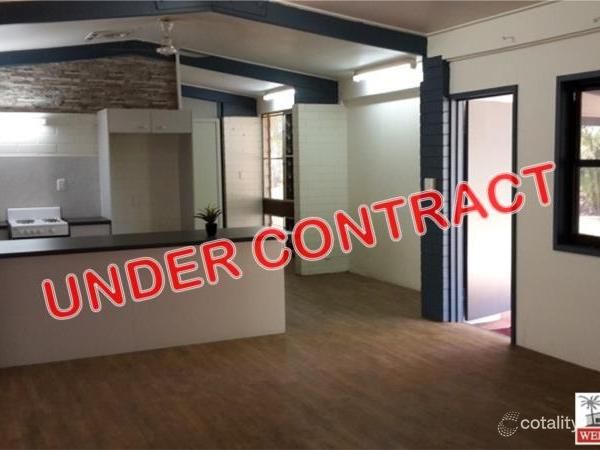 4 Carcoola Ct, Rocky Point, QLD 4874