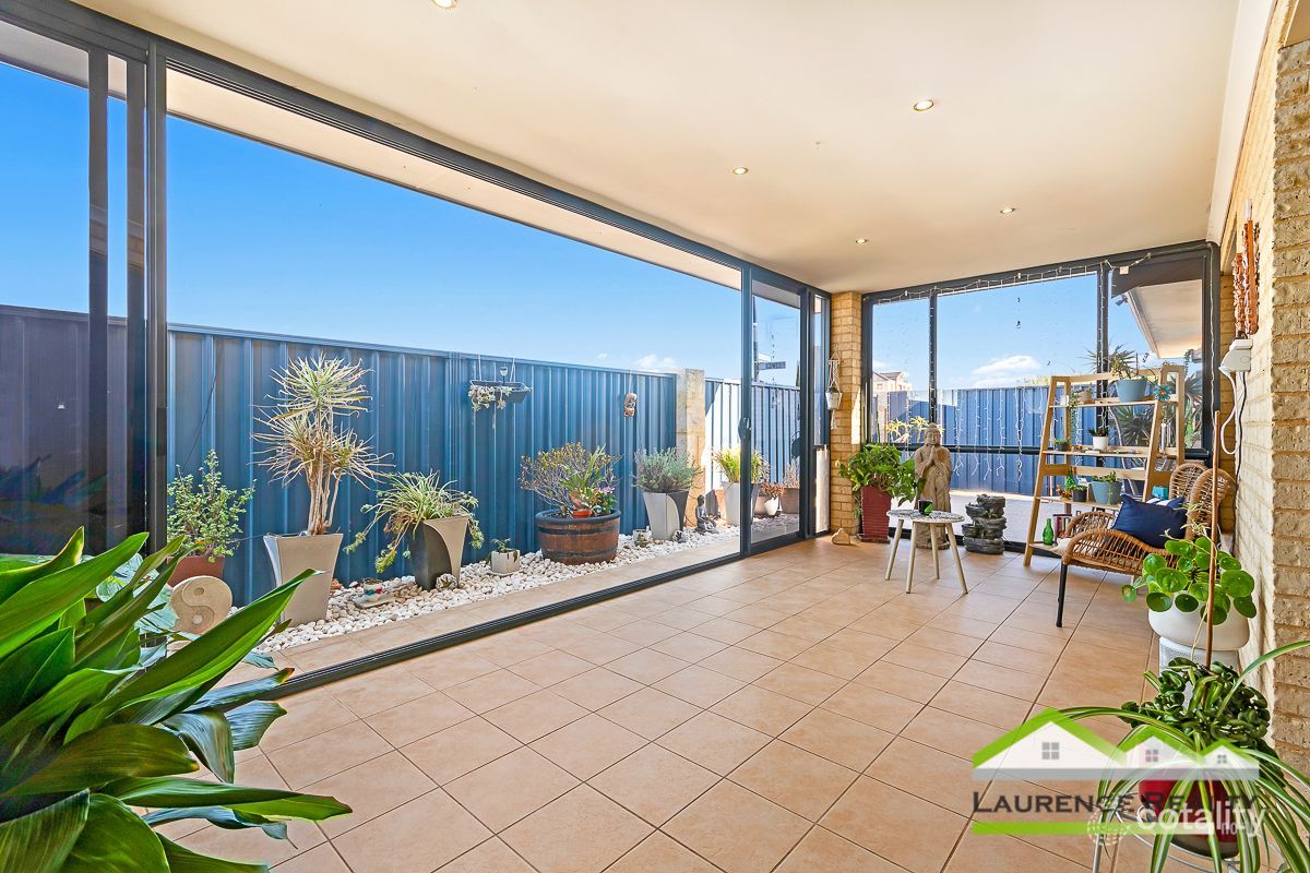 9 Cowes Lane, Jindalee, WA 6036