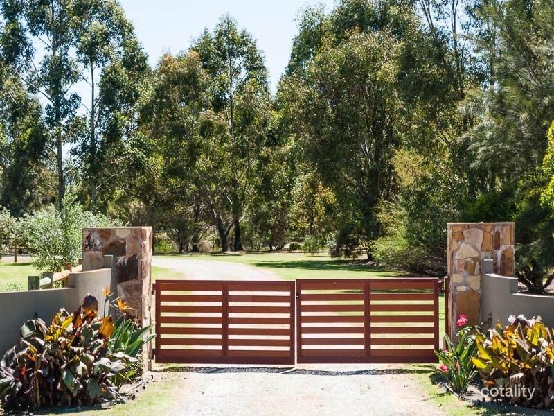 38 Cavanagh Cl, Cardup, WA 6122