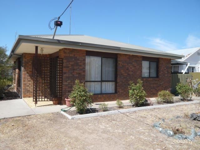 1/4 Young St, Horsham, VIC 3400