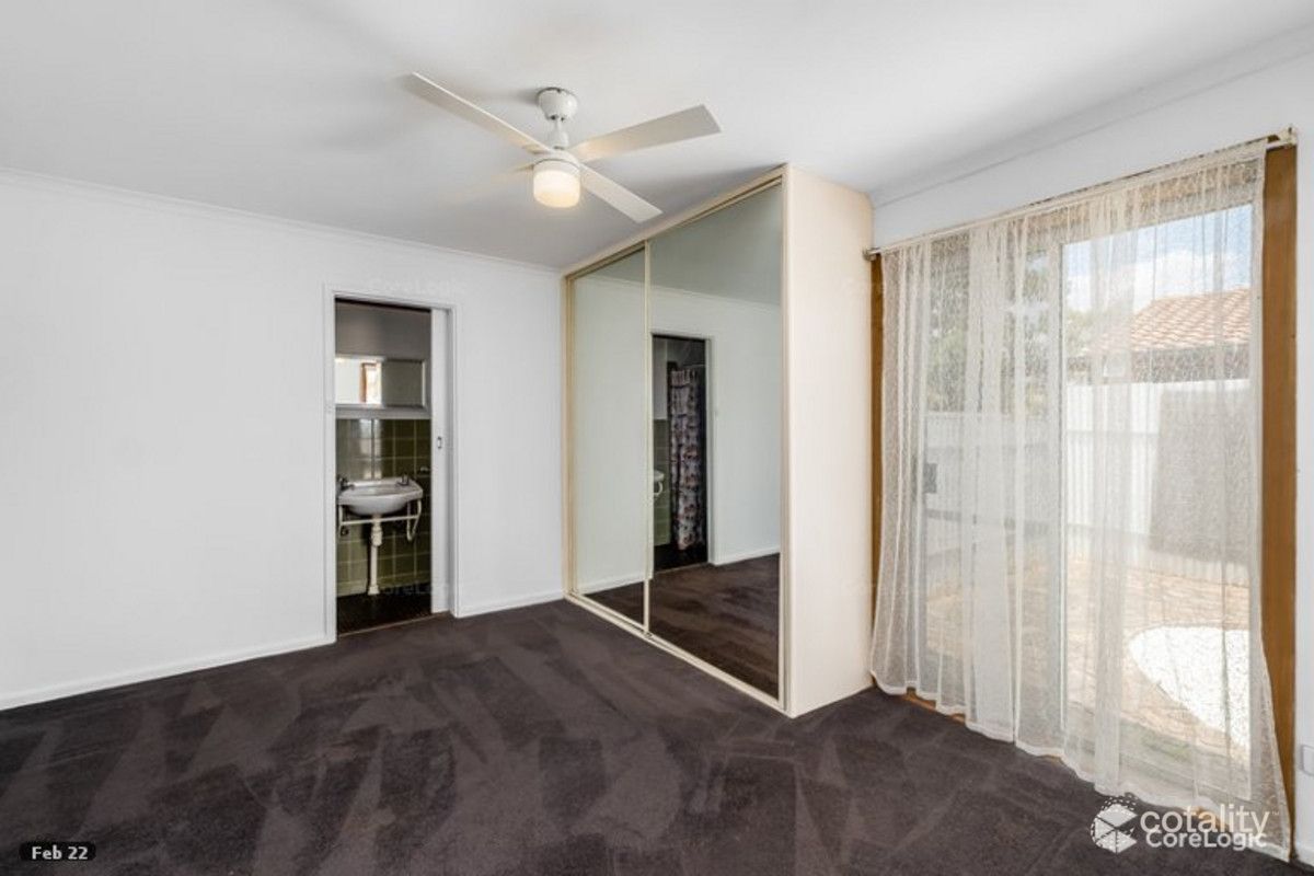 19 Dimboola Ct, Craigmore, SA 5114