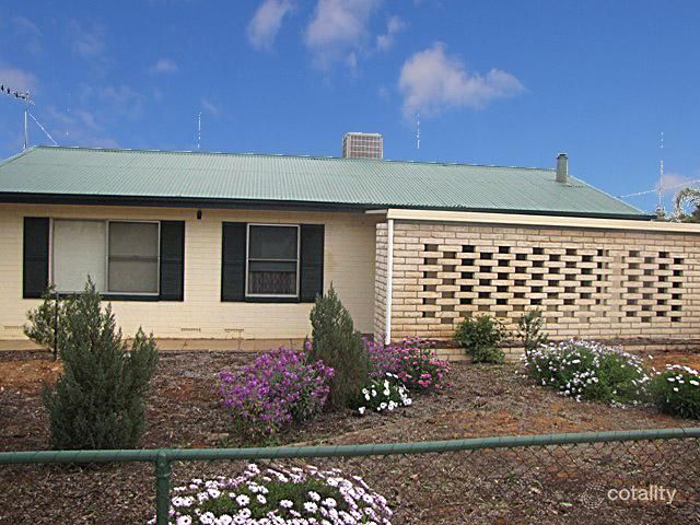 6 Roberts St, Berri, SA 5343