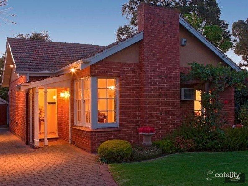 10 Eglington Ave, Black Forest, SA 5035