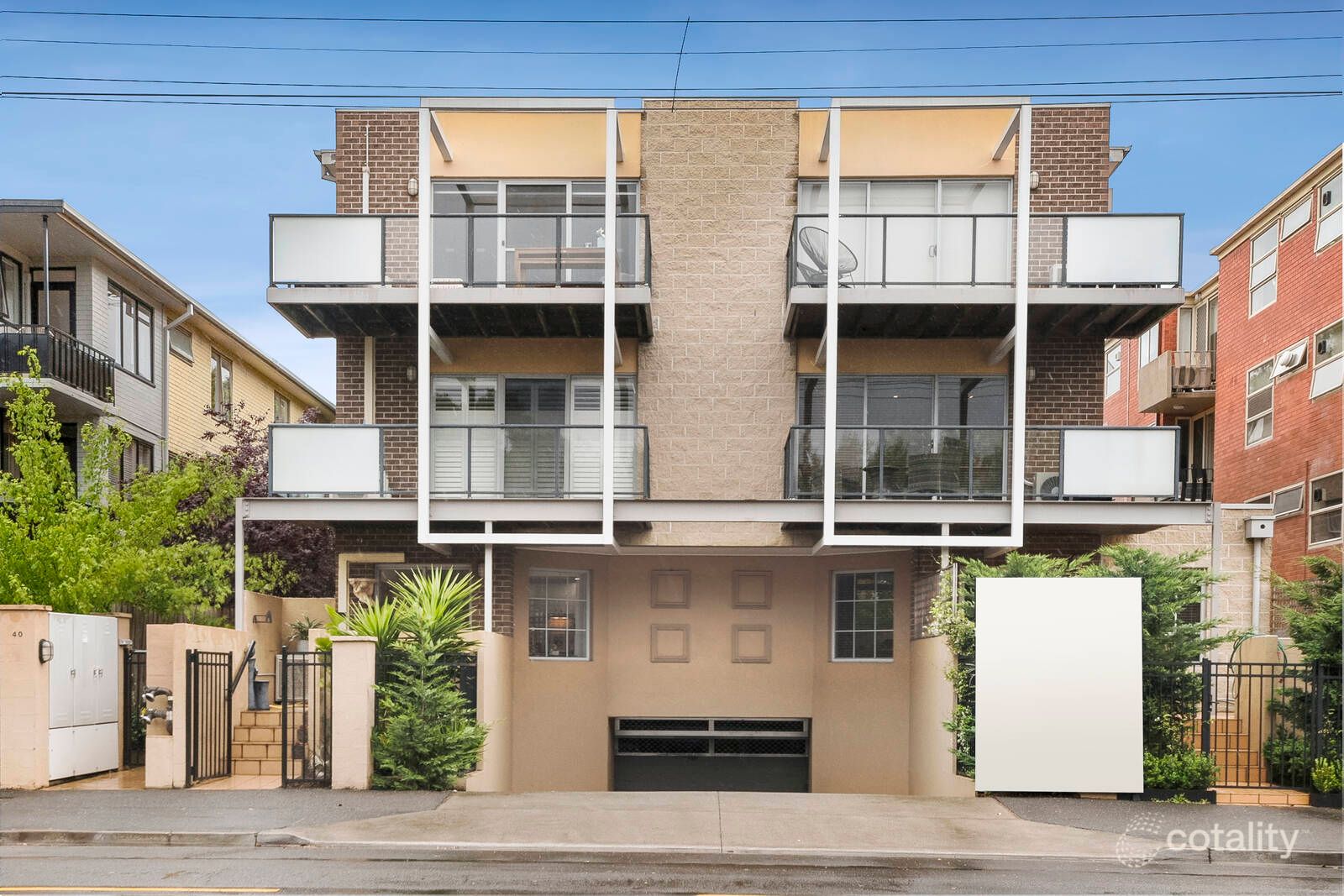 2/40 Wattletree Rd, Armadale, VIC 3143