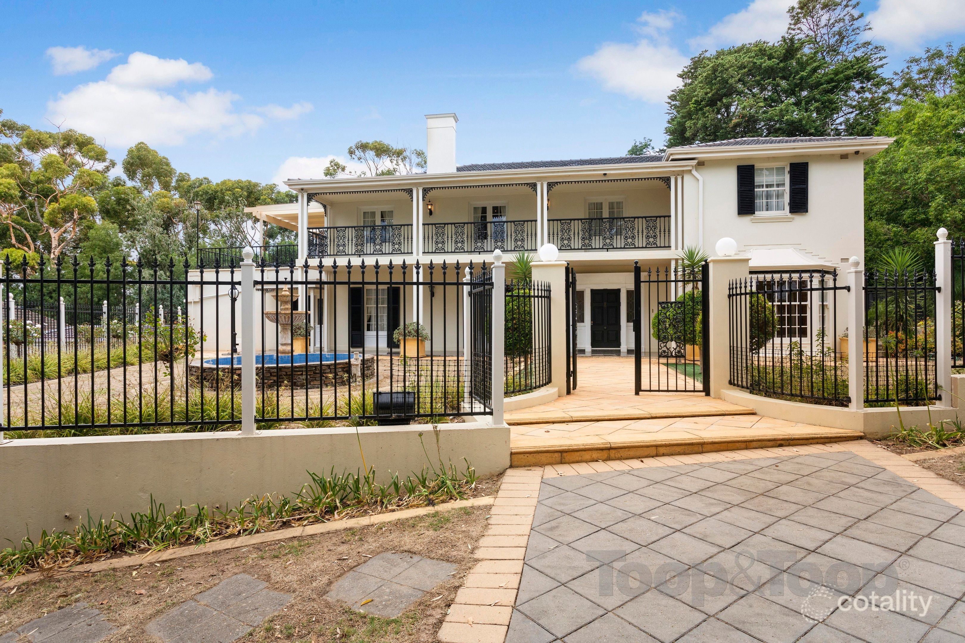 6 Meadowvale Rd, Springfield, SA 5062