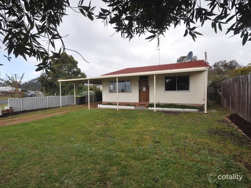 33 Pritchard St, Manjimup, WA 6258