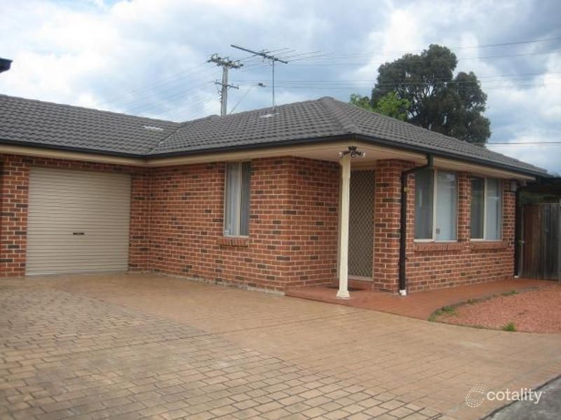 1a/102 Glossop St, St Marys, NSW 2760