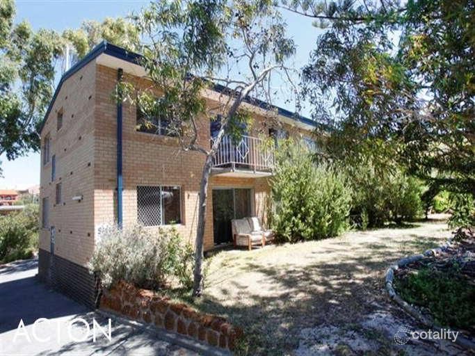 23/1 Greenwell St, Scarborough, WA 6019