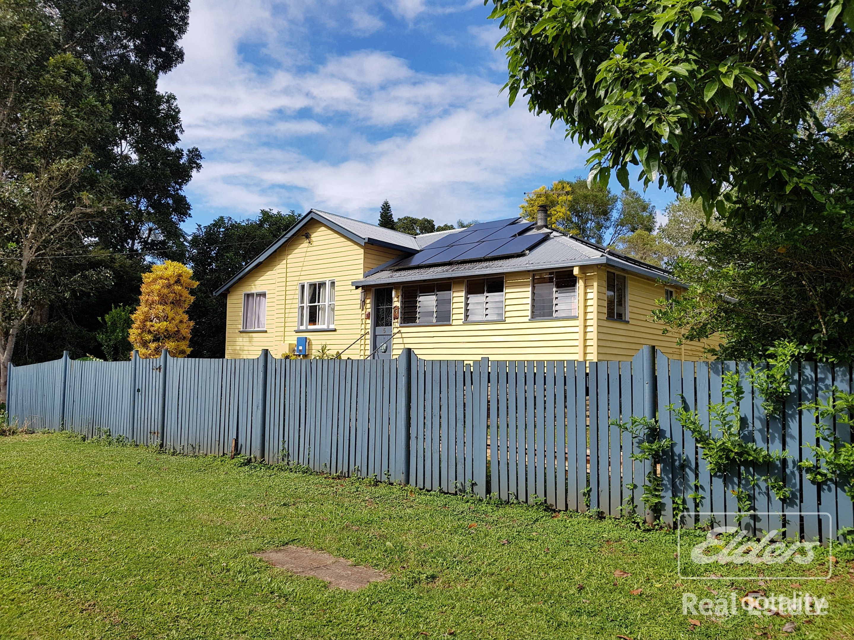 5 James St, Malanda, QLD 4885