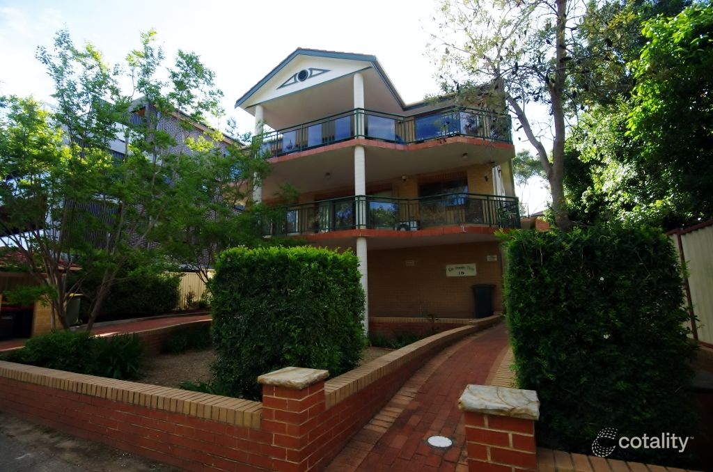 2/15 Park Ave, Westmead, NSW 2145