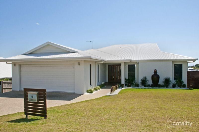 12 Douglas Cres, Rural View, QLD 4740