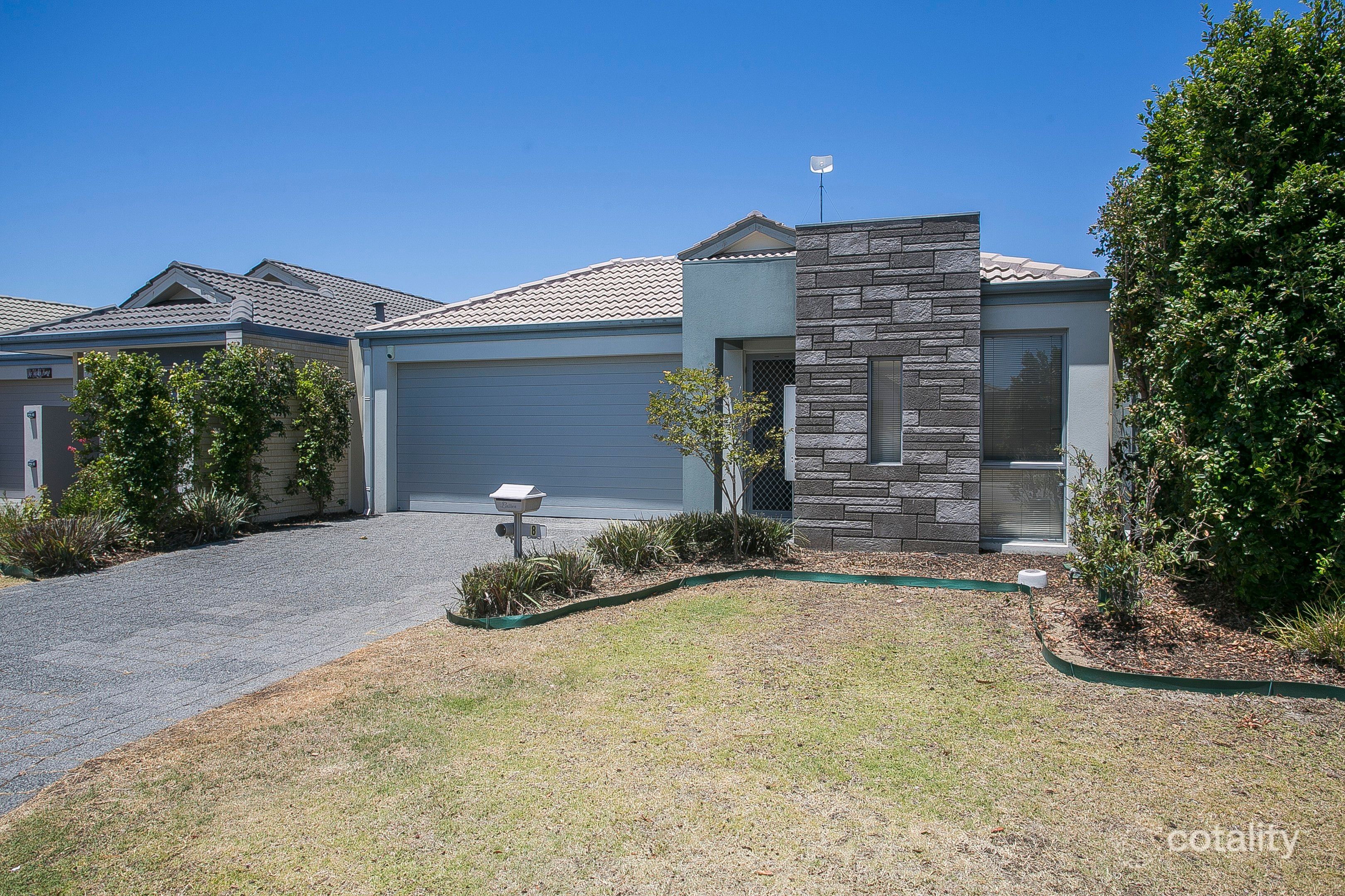 8 Gloss St, Dayton, WA 6055