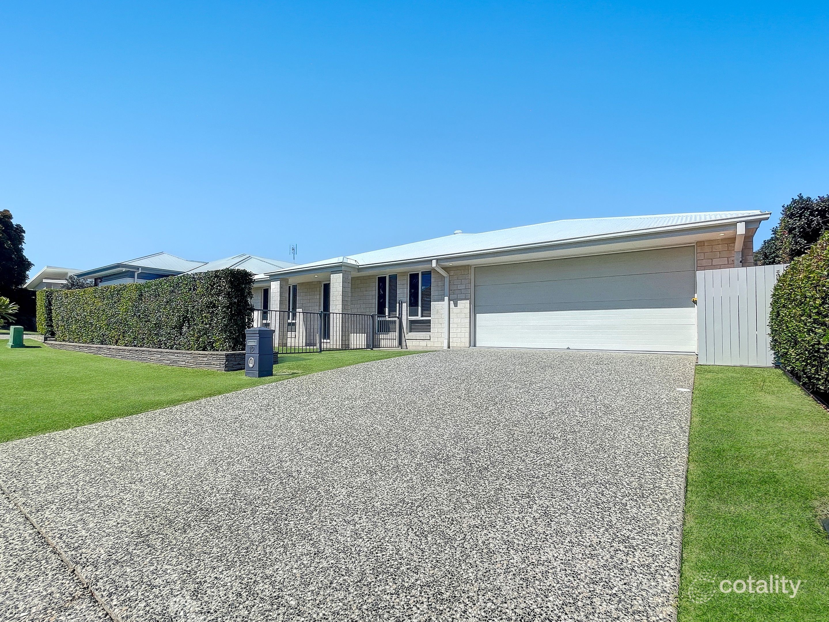 12 Tarshaw St, Bli Bli, QLD 4560