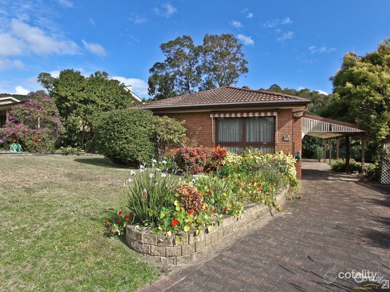 12 Huntington Cl, Eleebana, NSW 2282