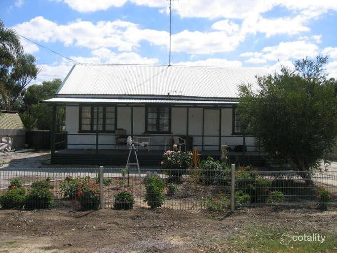 21 Yalbaroo Rd, Northam, WA 6401