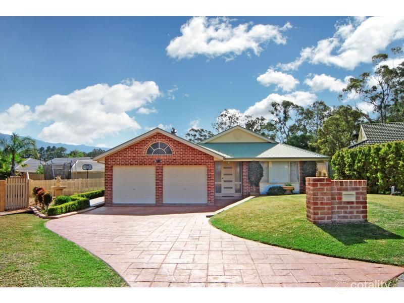 2 Treviso Pl, North Nowra, NSW 2541