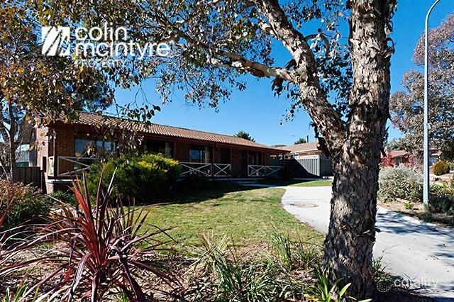 13 Henry Melville Cres, Gilmore, ACT 2905