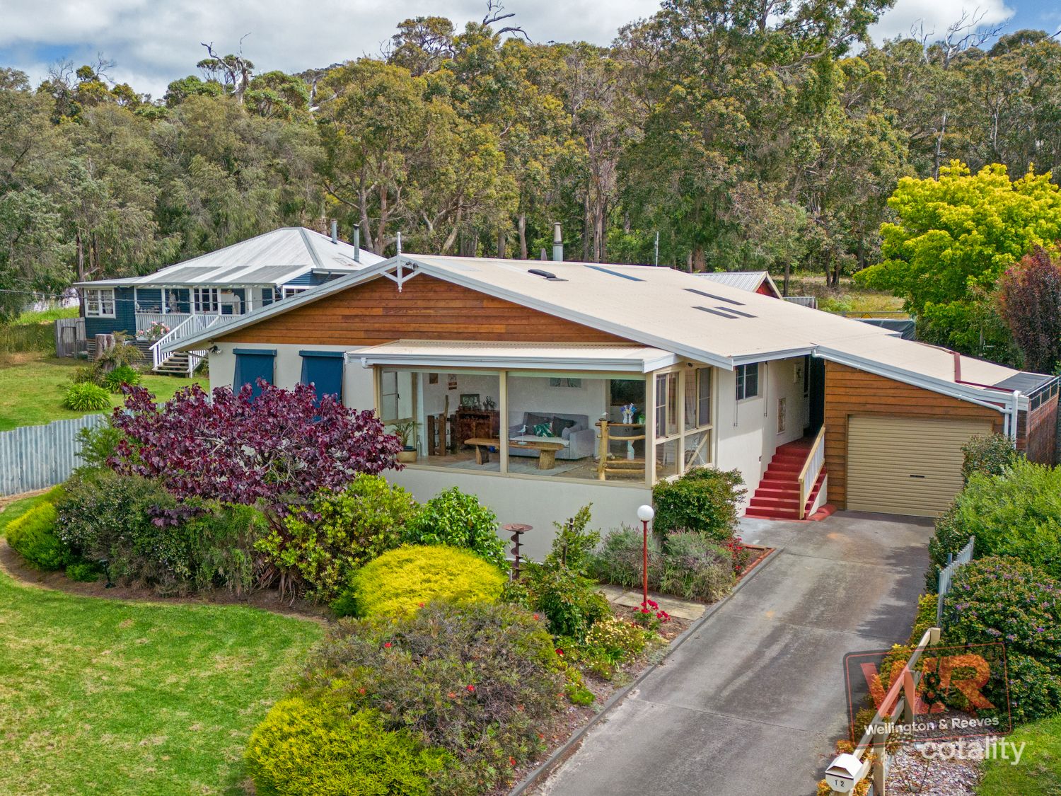 12 Heather Rd, Ocean Beach, WA 6333