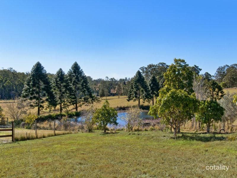 83 Lake Innes Dr, Lake Innes, NSW 2446