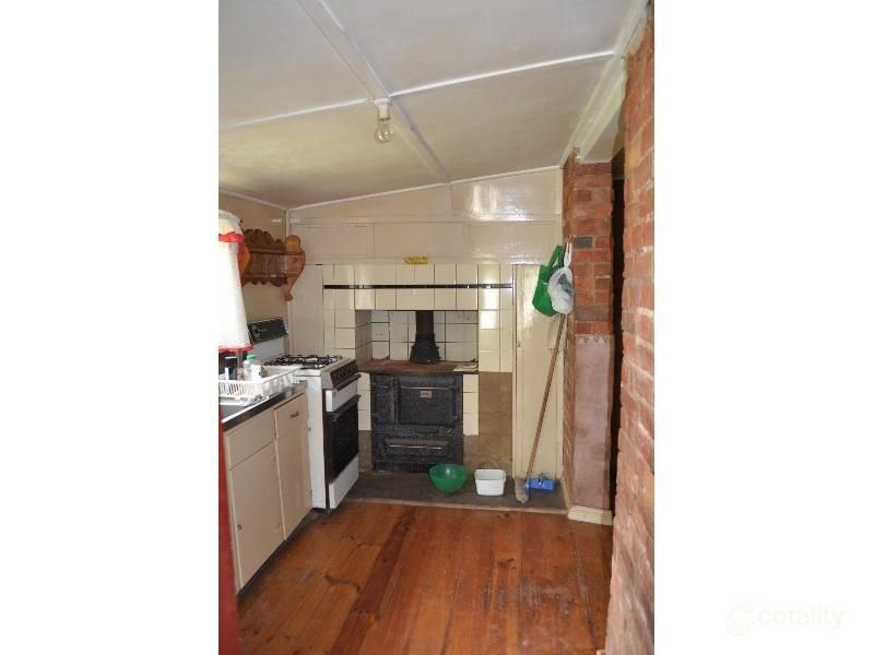 23 Hardy St, Dunolly, VIC 3472