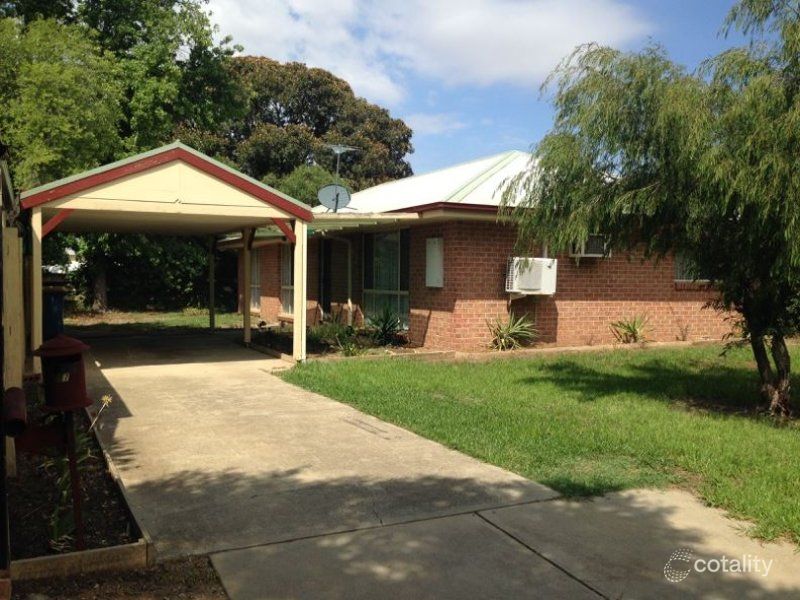 17 Curtois St, Yarrawonga, VIC 3730