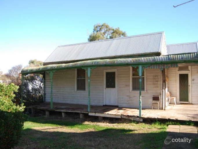 11-15 Edwards St, Glenorchy, VIC 3385