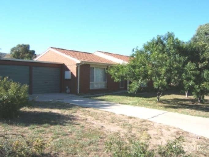 13 John Russell Cct, Conder, ACT 2906