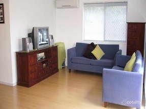 2/15 Macaw Ave, Miami, QLD 4220