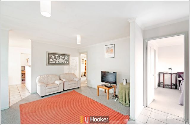 1 Slight Pl, Holt, ACT 2615
