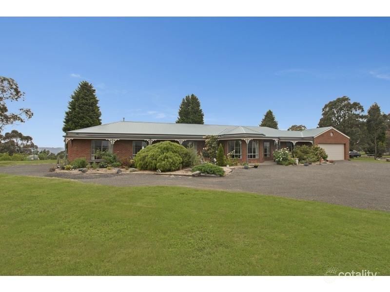 4 Mathiesons Rd, Wandong, VIC 3758