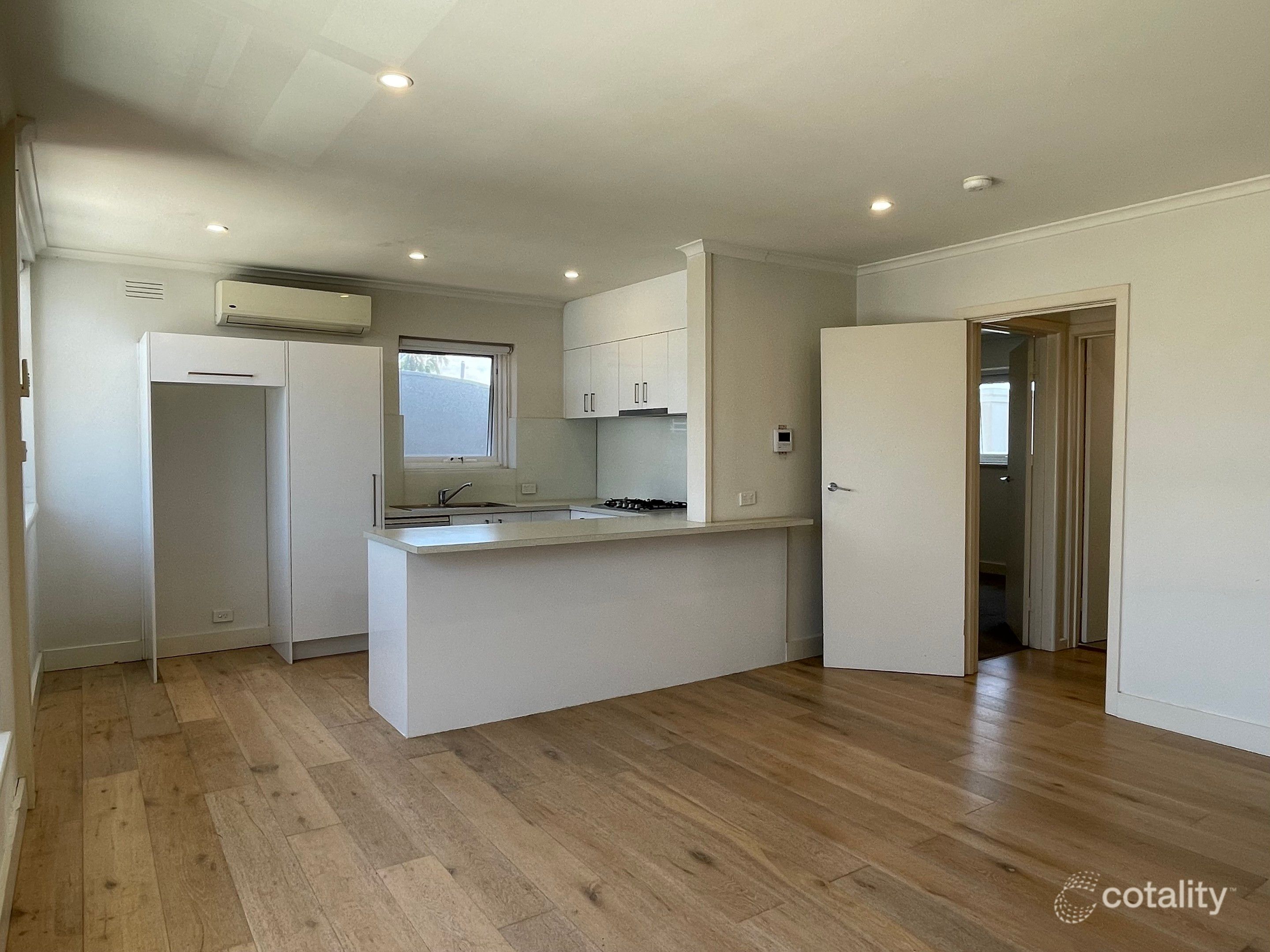 21/318 Beaconsfield Pde, St Kilda West, VIC 3182