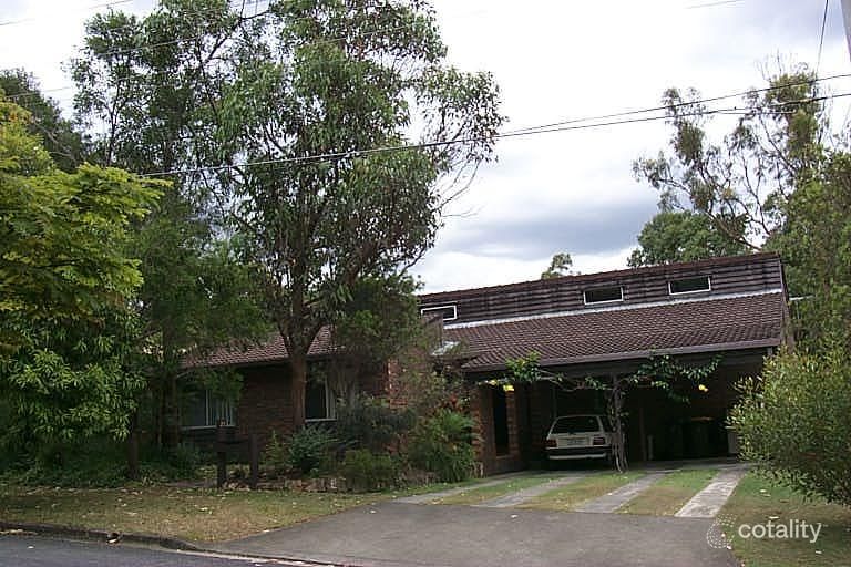 23 Merrilyn St, Chapel Hill, QLD 4069