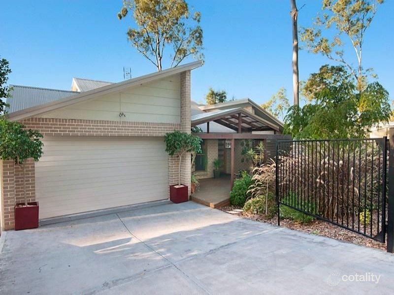 38 Karalee St, Wadalba, NSW 2259