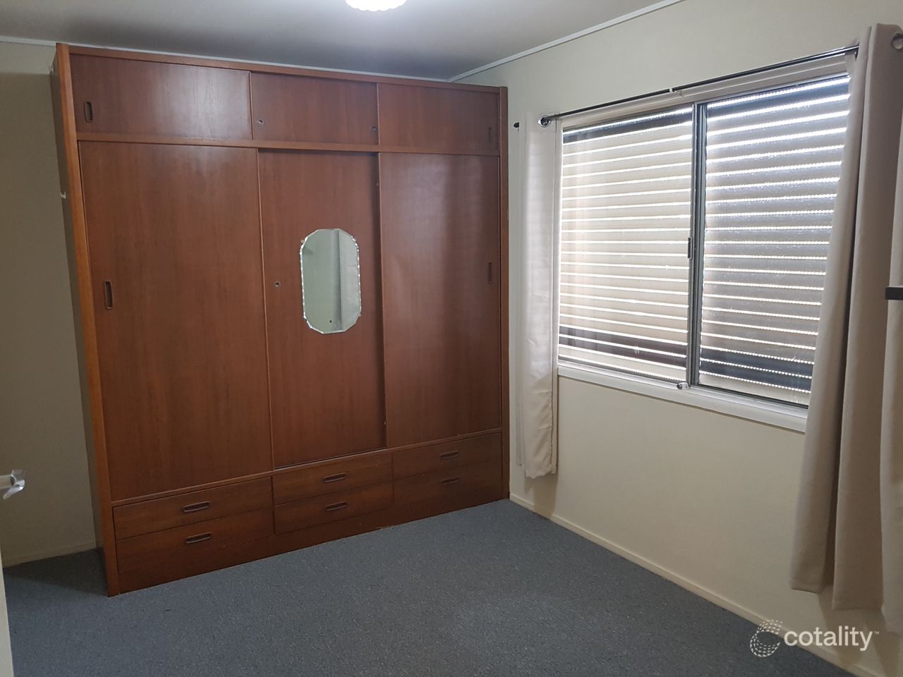 15 Oscar St, Kingston, QLD 4114