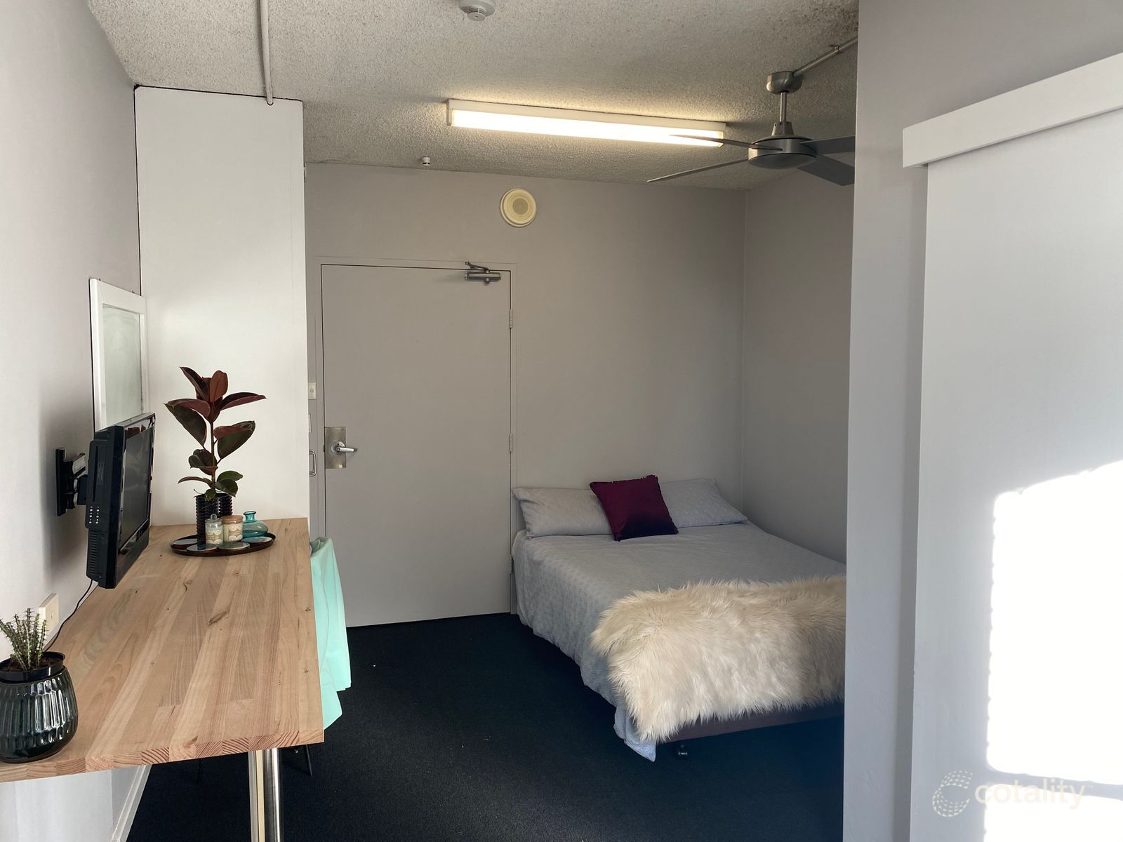 8/18 Brown St, Newcastle, NSW 2300