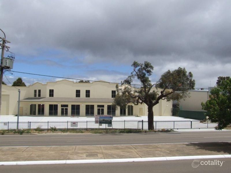 104 Clinton St, Goulburn, NSW 2580