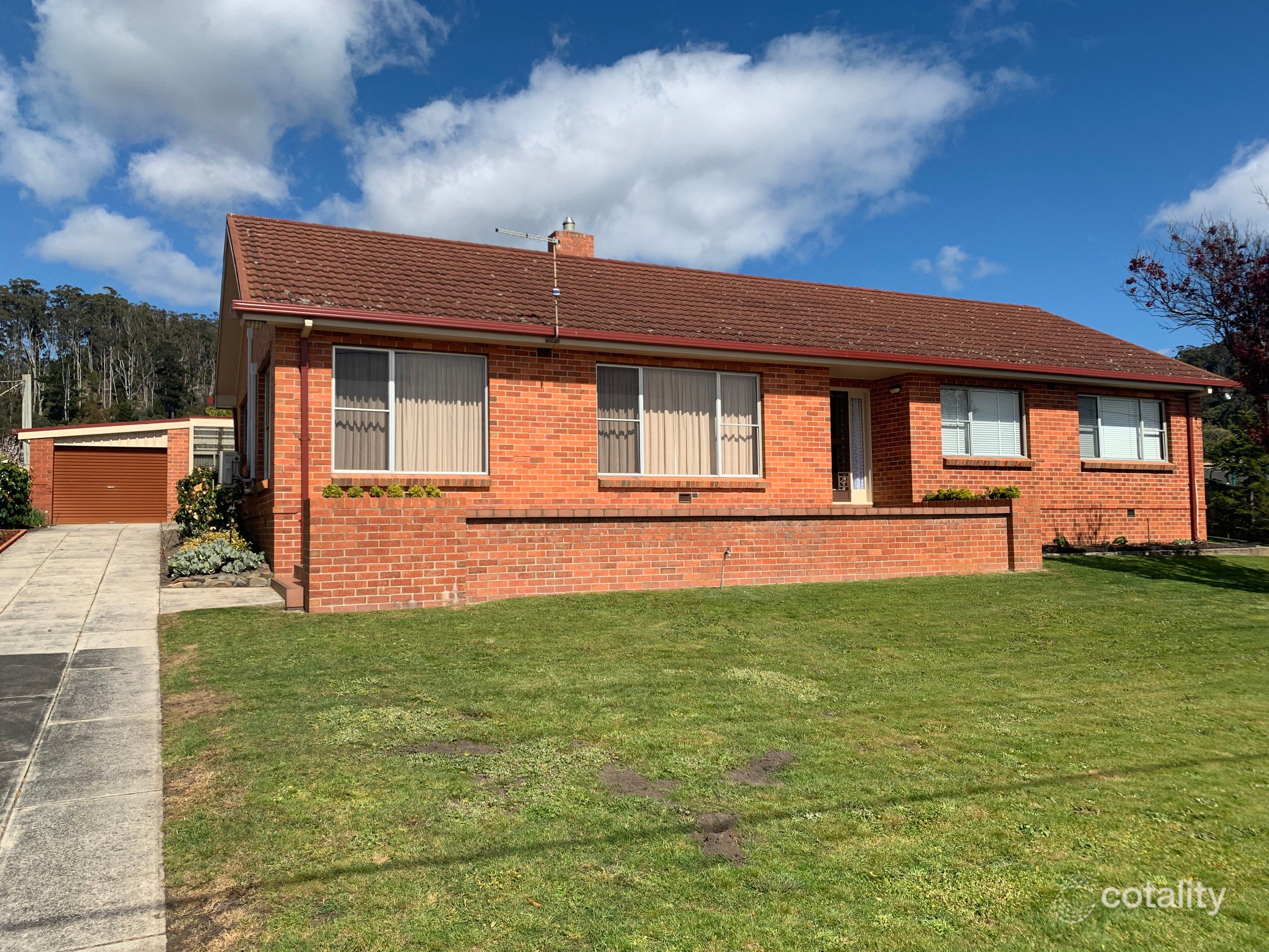 326 Bass Hwy, Sulphur Creek, TAS 7316