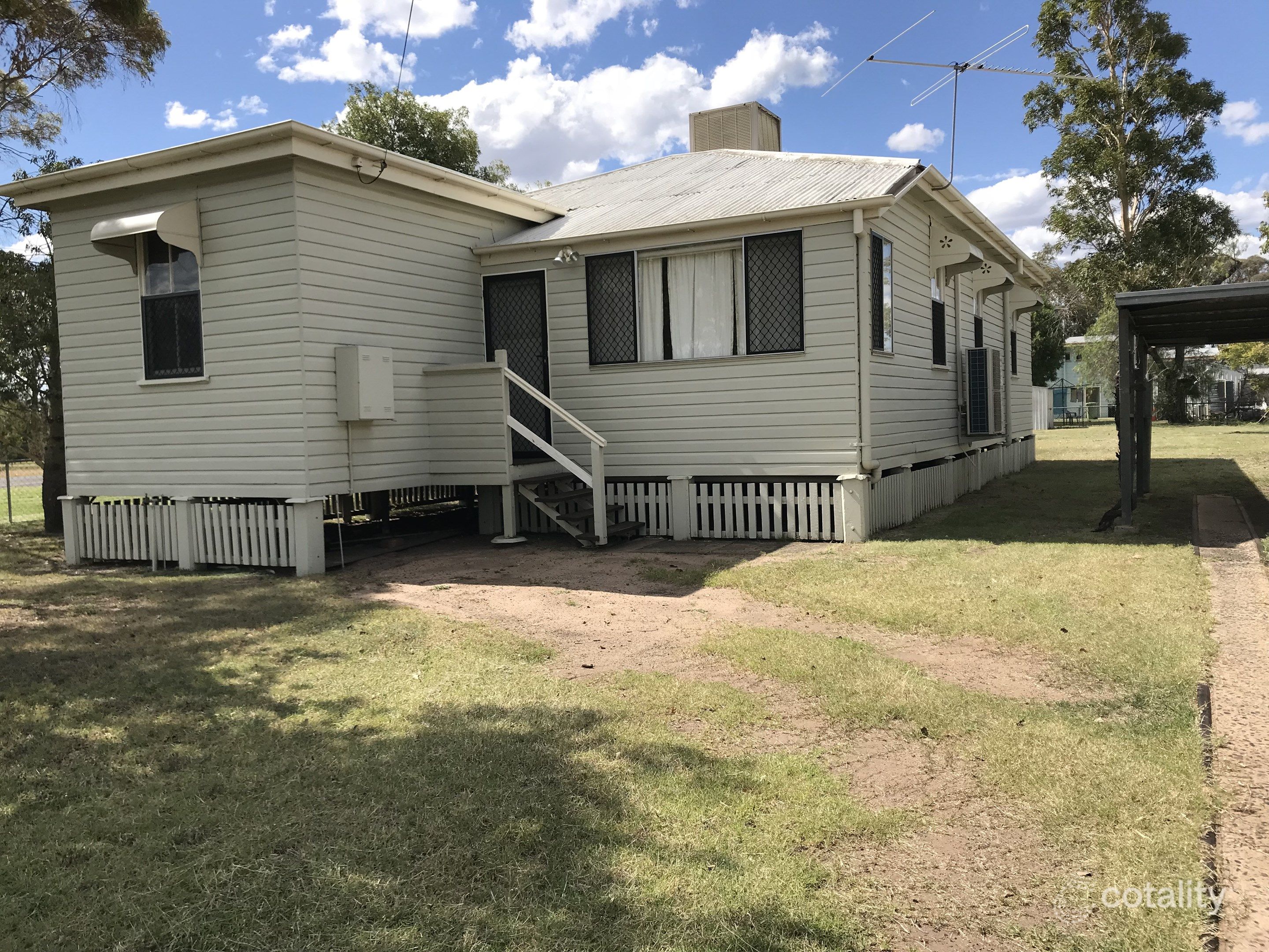 19 Etty St, Dalby, QLD 4405