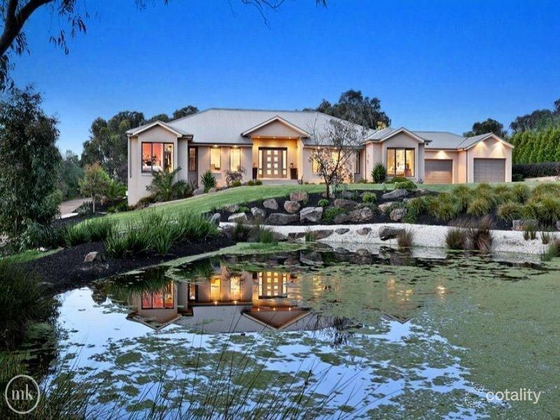 150 North Oatlands Rd, Yarrambat, VIC 3091