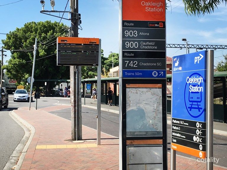 102/7 Rugby Rd, Hughesdale, VIC 3166