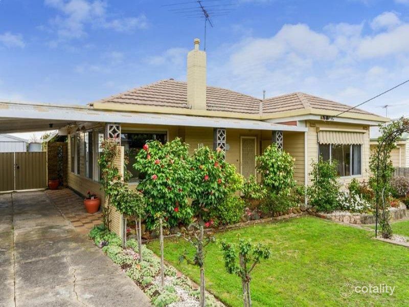 10 Sycamore St, Hamlyn Heights, VIC 3215