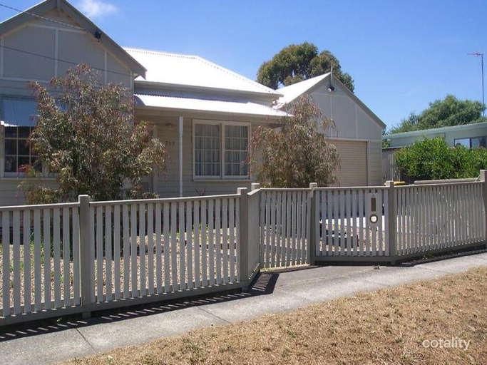 209 Clayton St, Canadian, VIC 3350