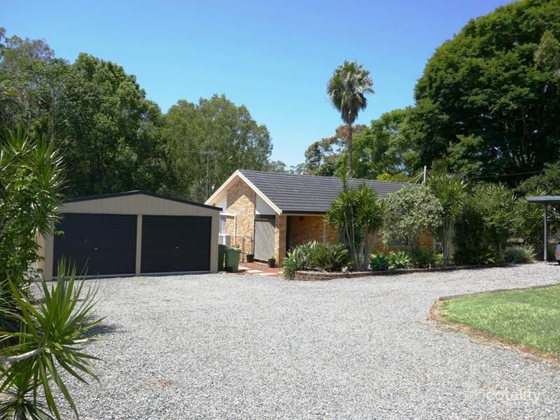 99 Bowen Rd, Glass House Mountains, QLD 4518