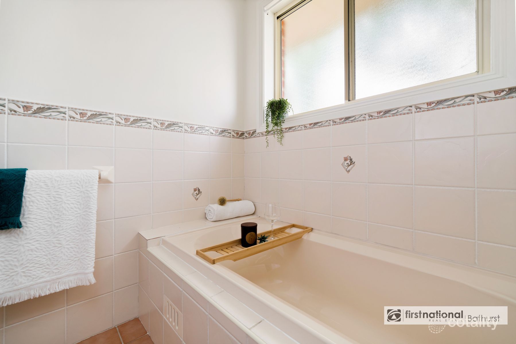 4/5 Griffin St, Mitchell, NSW 2795