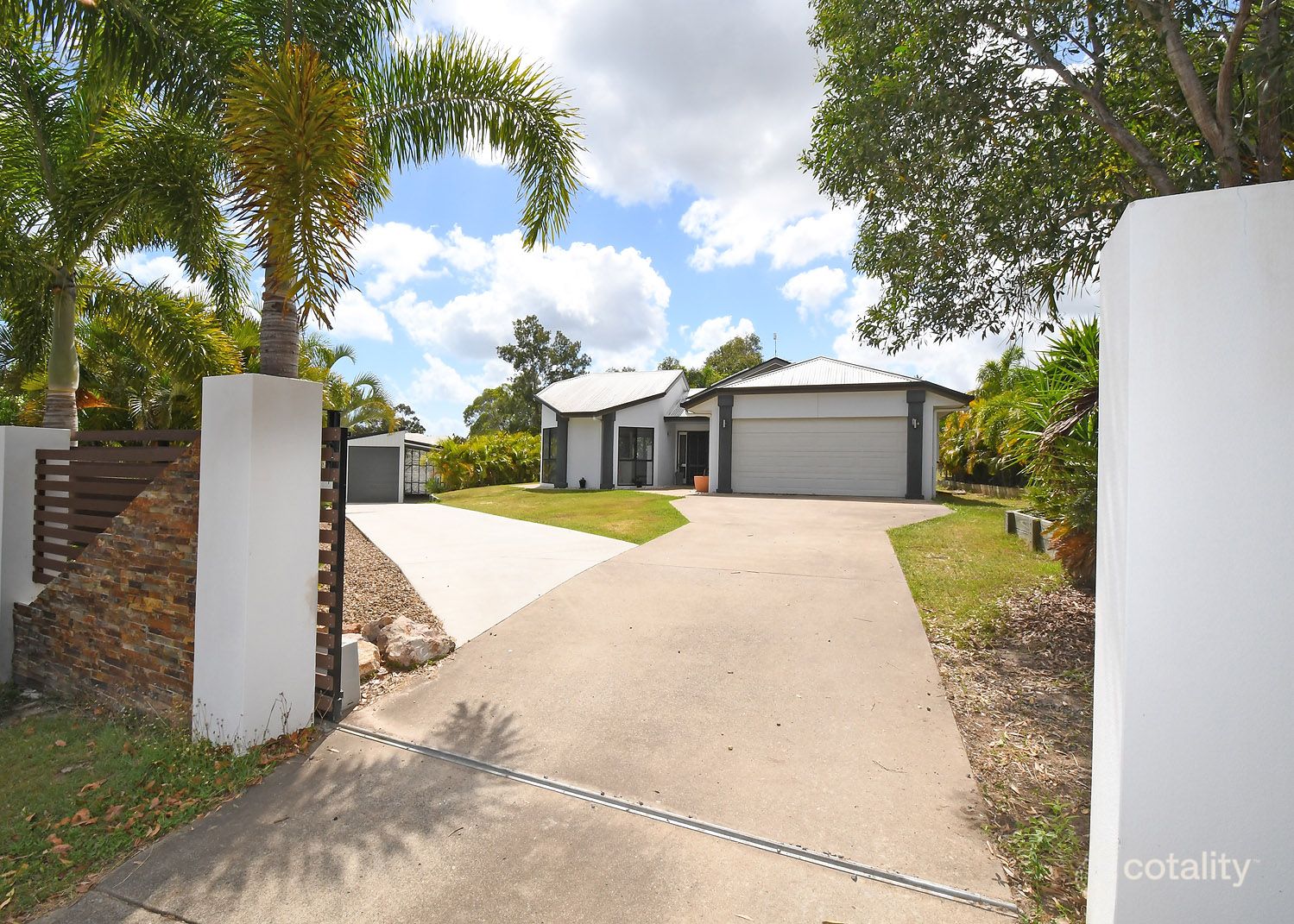 15 Highview Dr, Craignish, QLD 4655