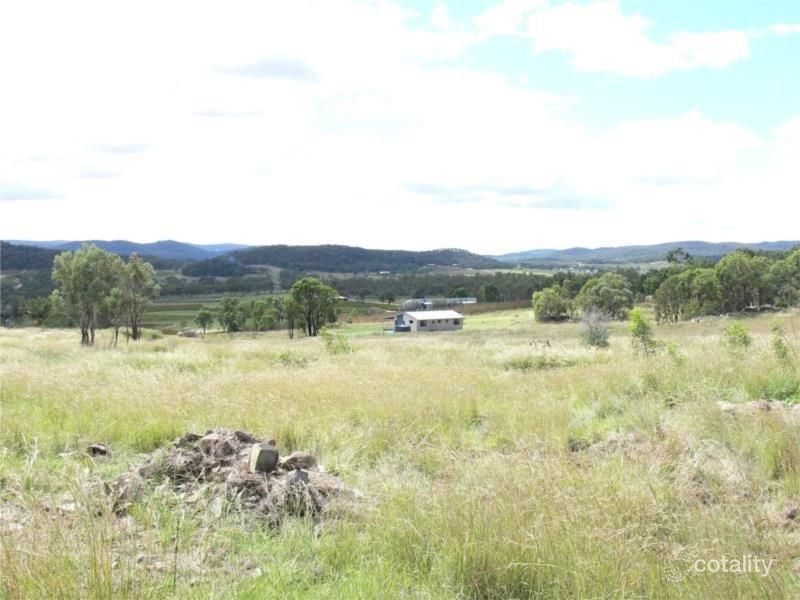 106 Ricca Rd, Ballandean, QLD 4382