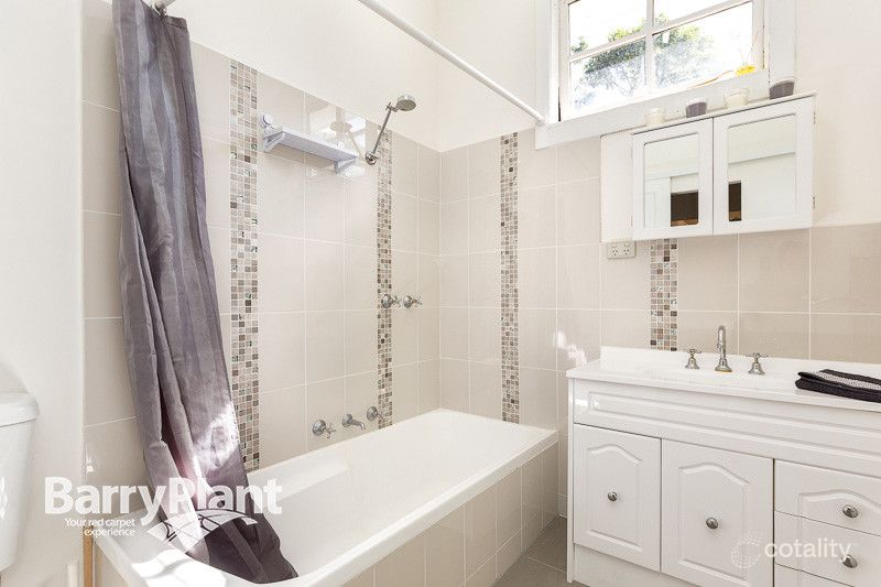 46 Neville St, Cockatoo, VIC 3781