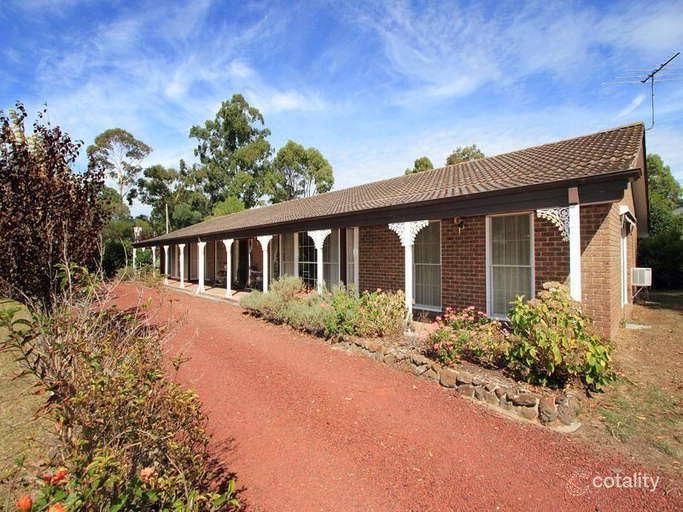 67 Derinya Dr, Frankston South, VIC 3199