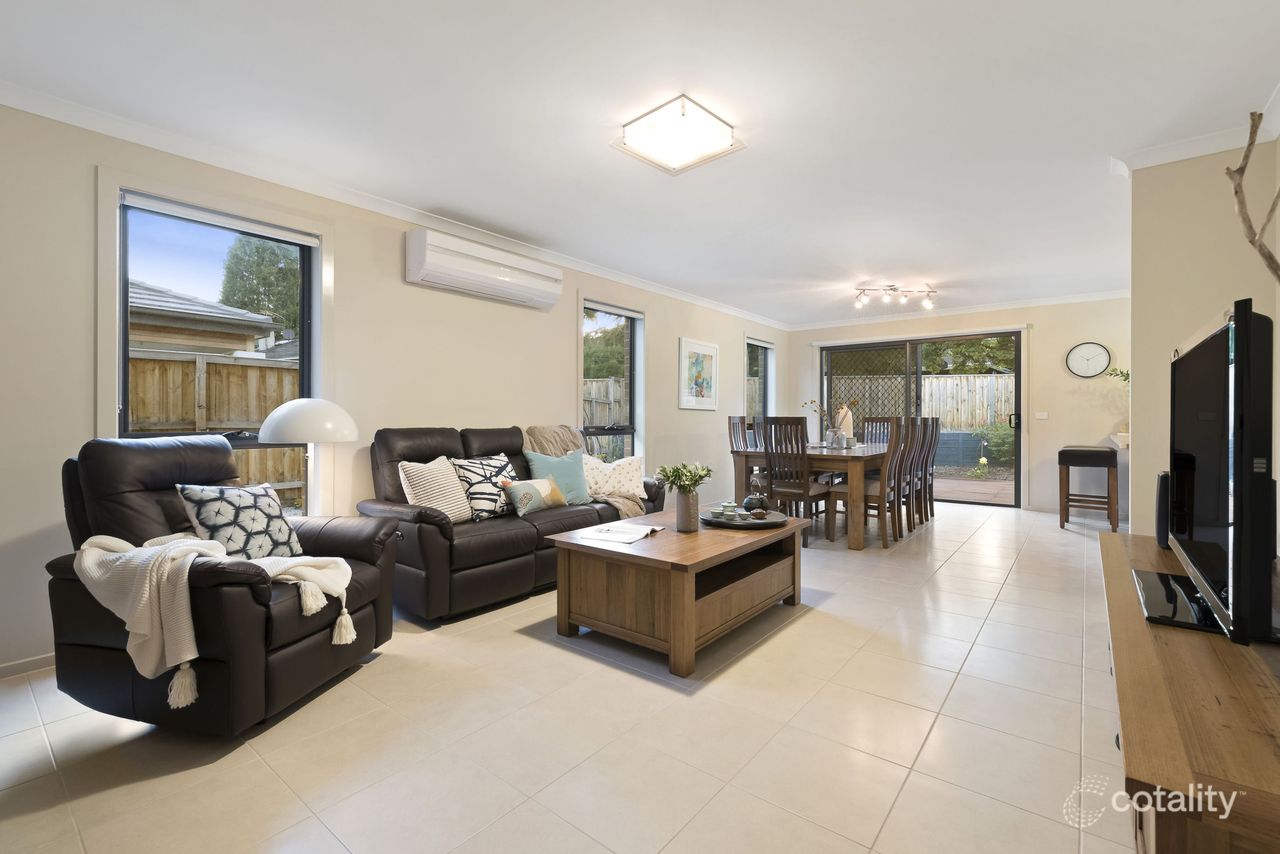 2 Violet Lane, Croydon, VIC 3136